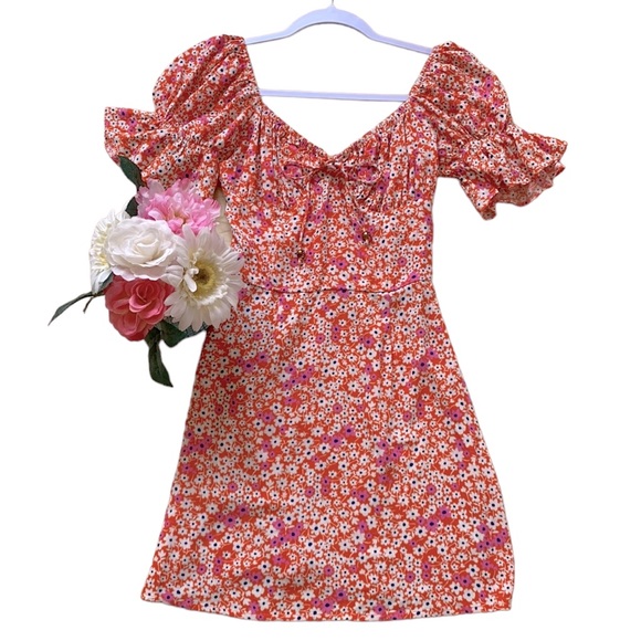 Skylar + Madison Floral Dress - Picture 5 of 7